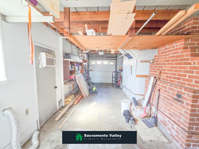 Building Photo - 5714 Georgia Dr