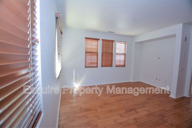 Building Photo - 3055 Nimes Ln