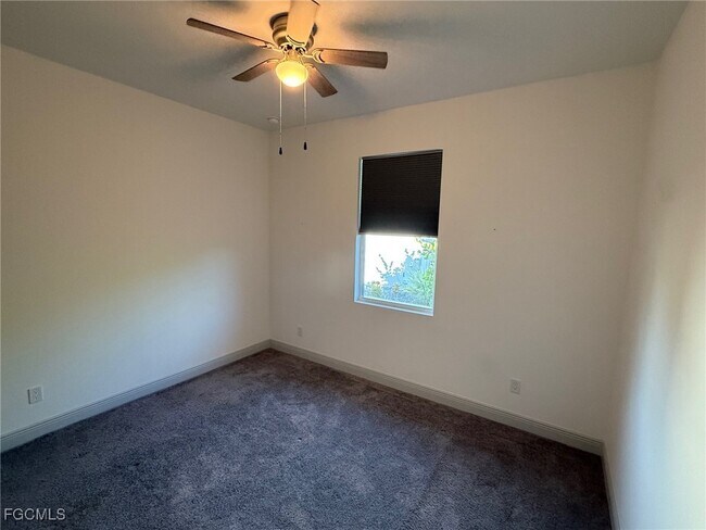 Building Photo - 4627 Agualinda Blvd