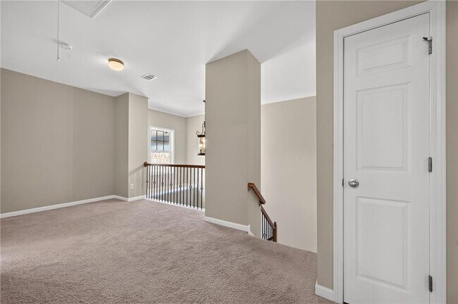 Building Photo - 295 Snowgoose Ct