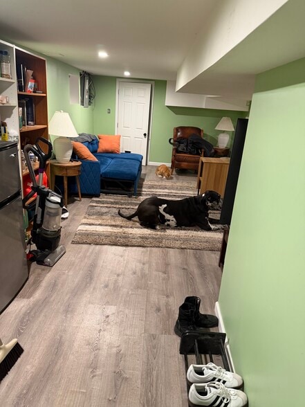 Building Photo - 263 S Haviland Ave