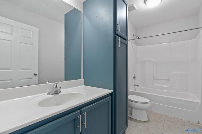 Building Photo - 2904 Wilson Dr NW