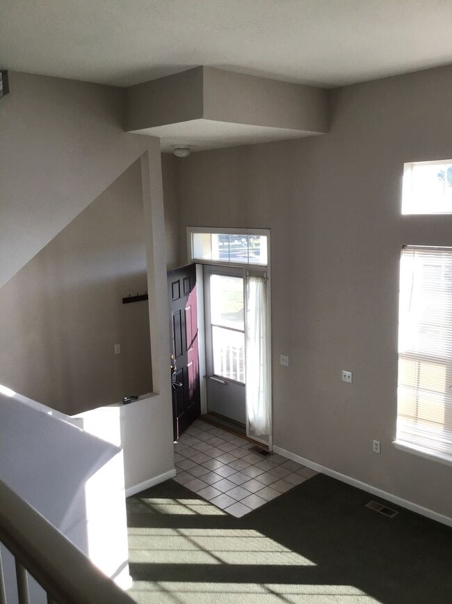 Building Photo - Townhome for rent near Red Hawk golf cours...