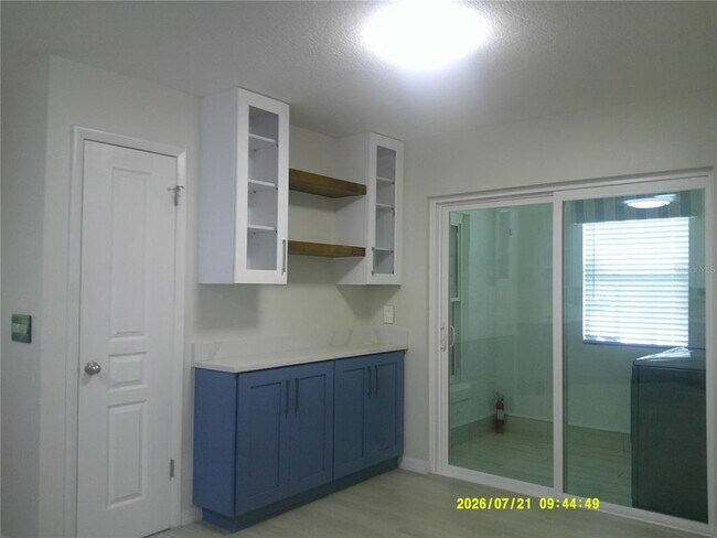 Building Photo - 86 Veracruz Ave