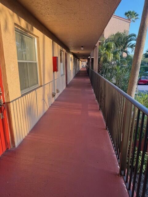 Building Photo - 480 NW 76th Ave