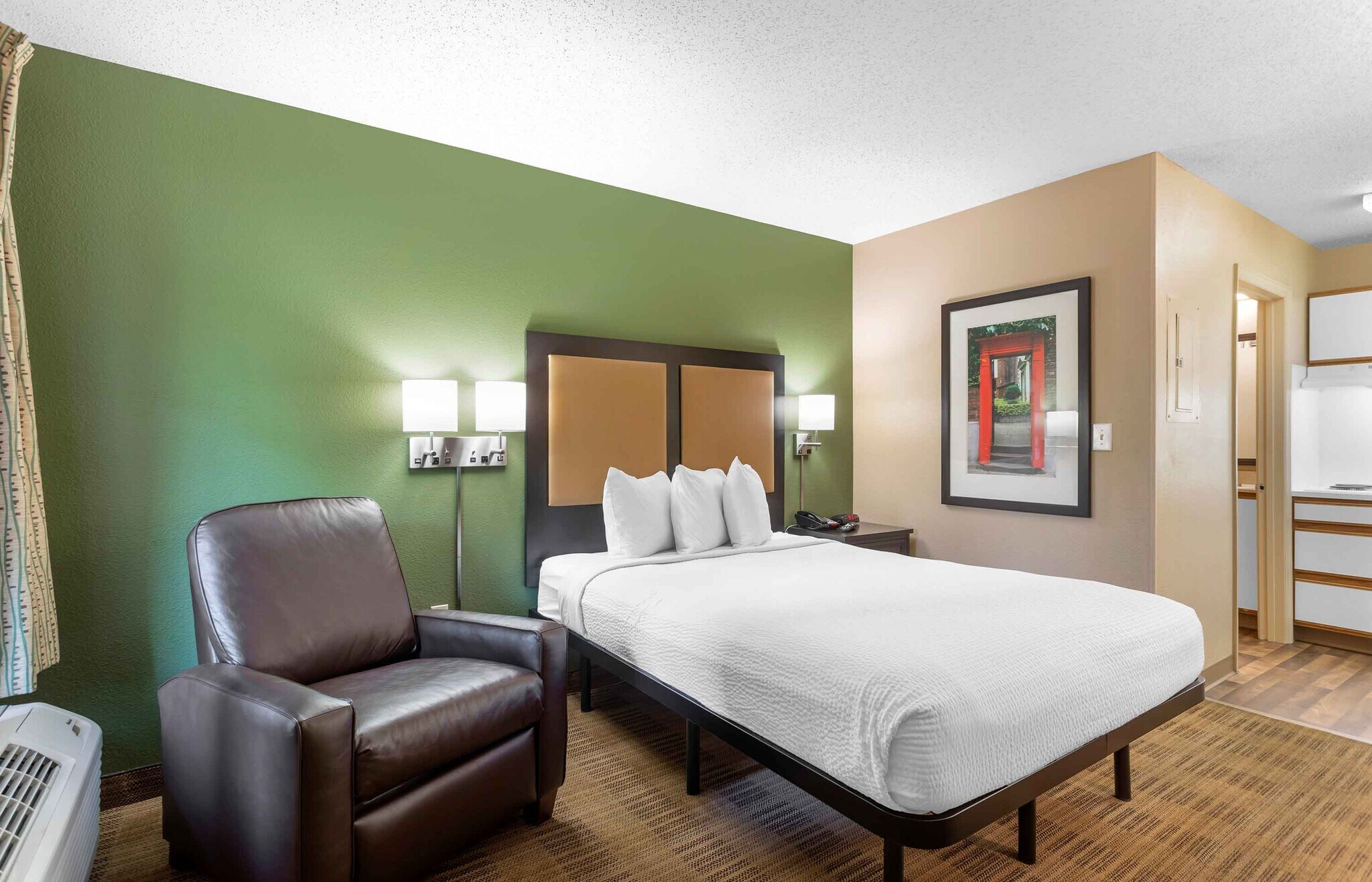 Building Photo - Furnished Studio-Nashville - Airport - Music City