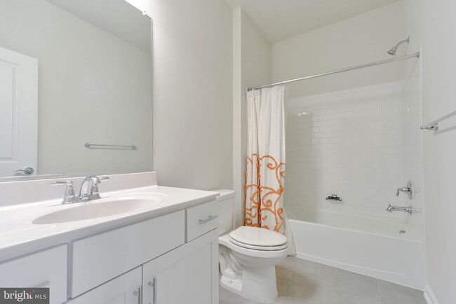 Building Photo - 3336 Cormorant Dr