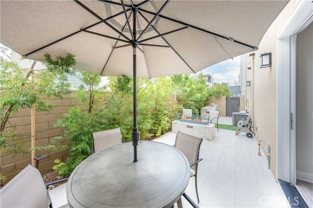 Building Photo - 217 Chorus