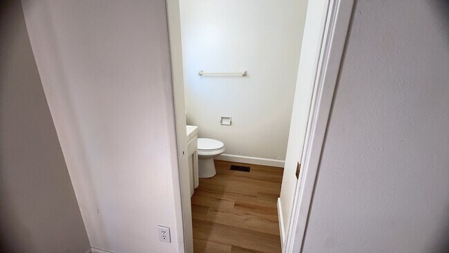 Building Photo - 2705 Rockwood Pl