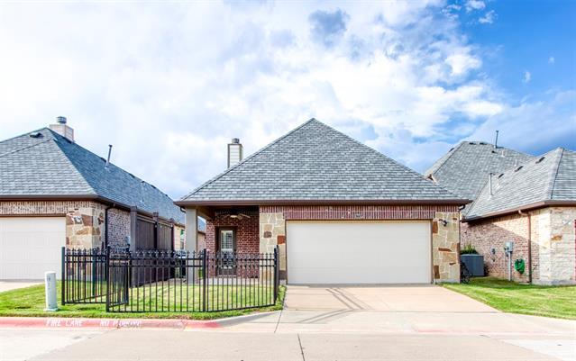 Building Photo - 8609 Dewland Dr