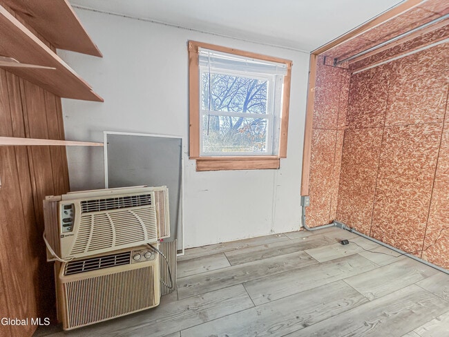 Building Photo - 196 Luzerne Rd