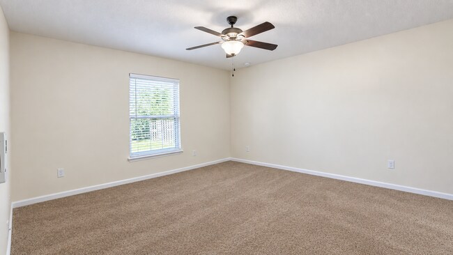 Building Photo - 86134 Venetian Ave