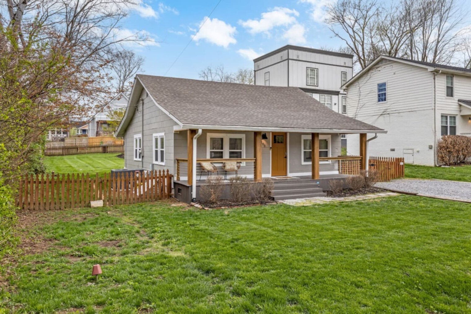 Building Photo - 103 Evelyn Dr