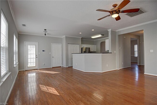 Building Photo - 3504 Fontwell Ct