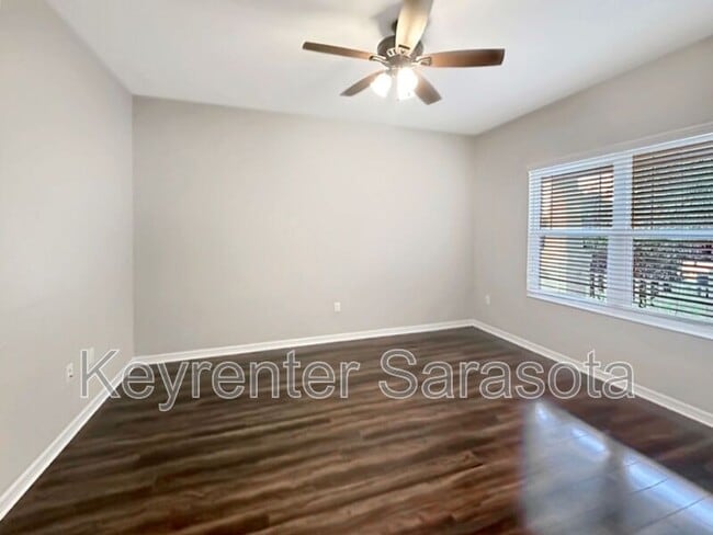 Building Photo - 4625 Cedar Brush Terrace