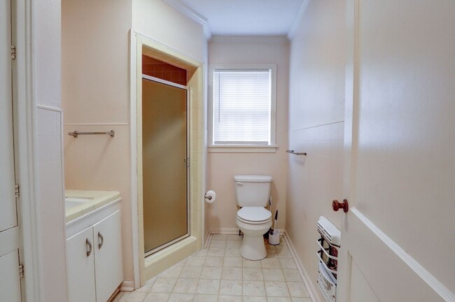 Building Photo - 3 Bedroom 2 Bathroom House in Texarkana, TX