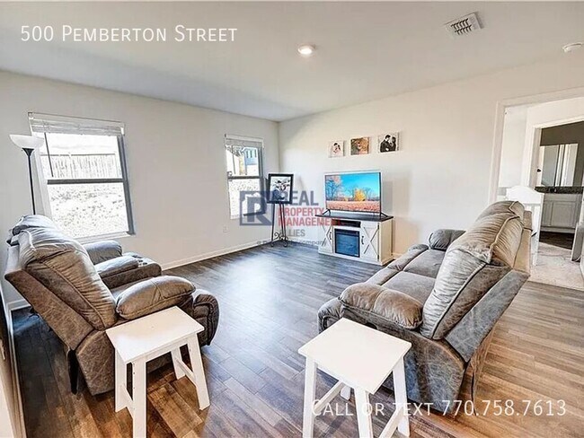 Building Photo - 500 Pemberton St