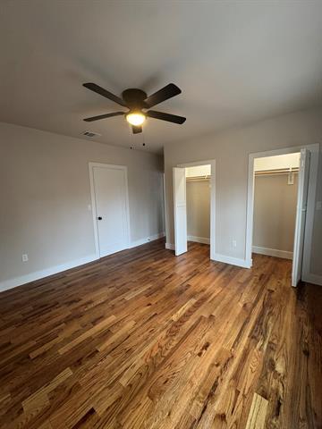 Building Photo - 911 N Spring St