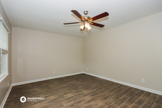 Building Photo - 262 Timberland Loop