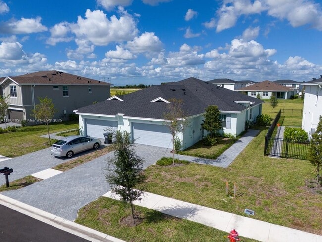 Building Photo - 19655 Barn Swallow Way