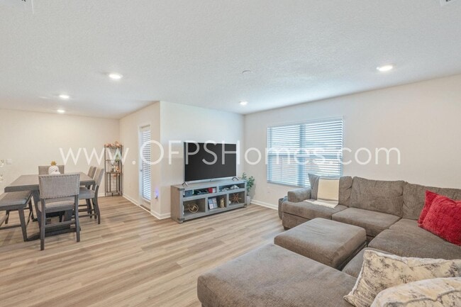 Building Photo - 4618 Naval Ct