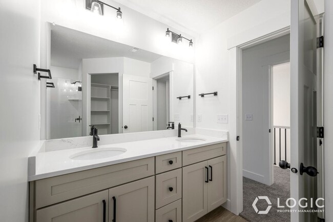 Building Photo - Brand New Townhome in Lehi Utah!