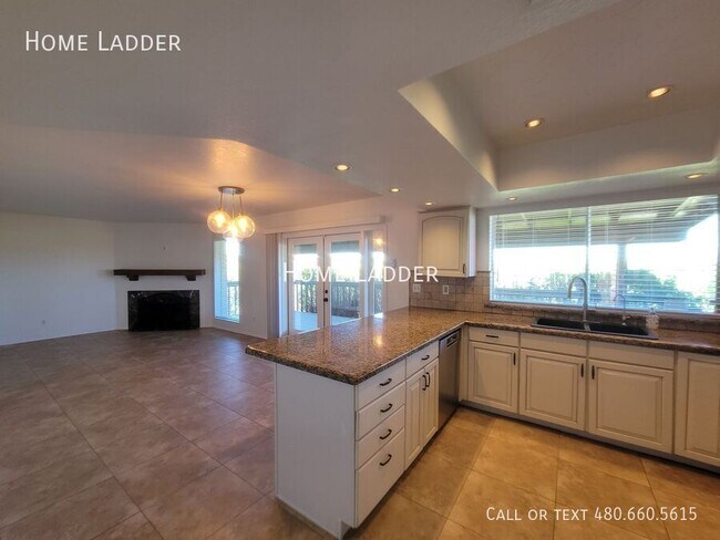 Building Photo - 16336 E Bainbridge Ave