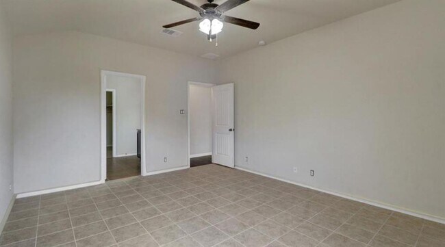 Building Photo - 1818 Sand Creek Rd
