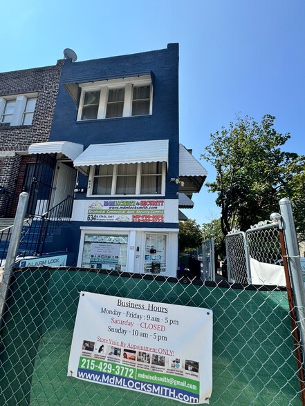 Building Photo - 634 N 67th St