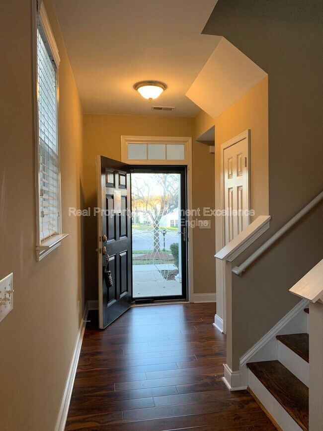 Building Photo - 3124 Mackinac Island Ln