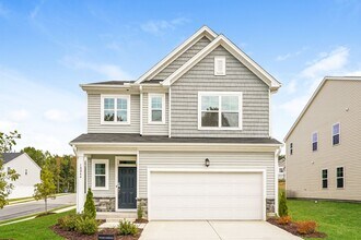 Building Photo - Beautiful 2-Story 4 Bedroom, 3 Bath Home in Angier — Just 30 Minutes from Downtown Raleigh