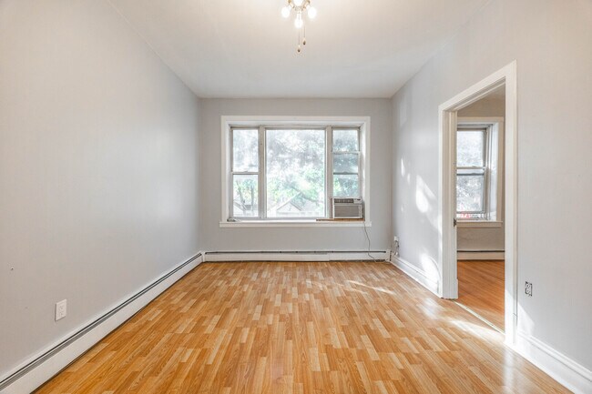 Building Photo - 2652 W 23rd Pl