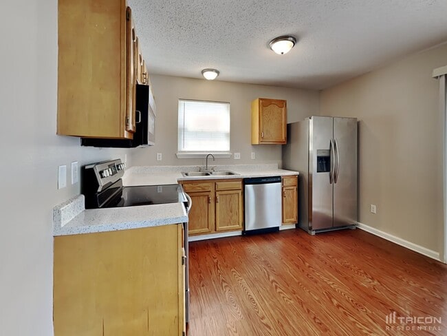 Building Photo - 3856 Candle Berry Dr