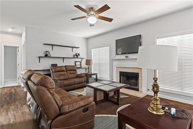 Building Photo - 1150 Emperor Ln