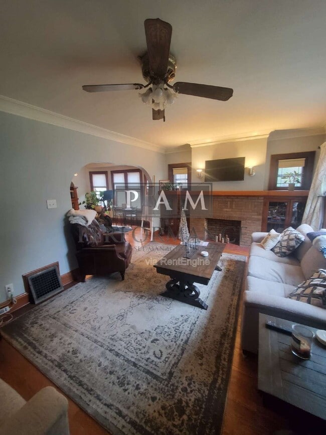 Building Photo - 540 N 65th St