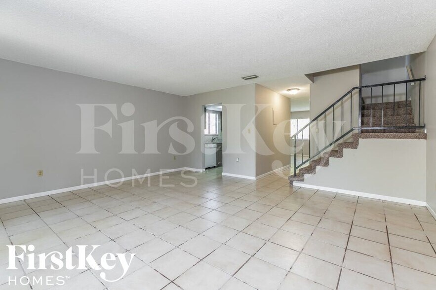 Building Photo - 4005 Mt Sterling Ave