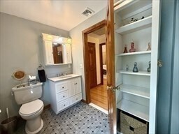 Building Photo - 51 Wildwood Ln