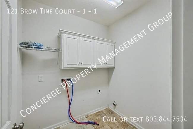 Building Photo - 121 Brow Tine Ct