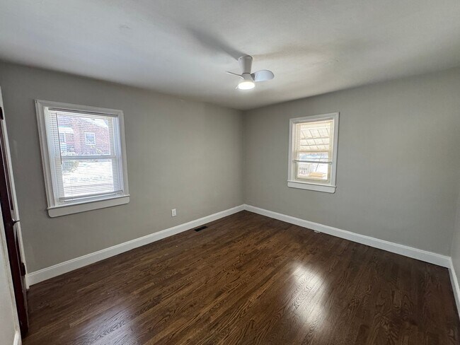 Building Photo - Newly Renovated 3-bedroom, 1-bathroom home in Bethlehem Township