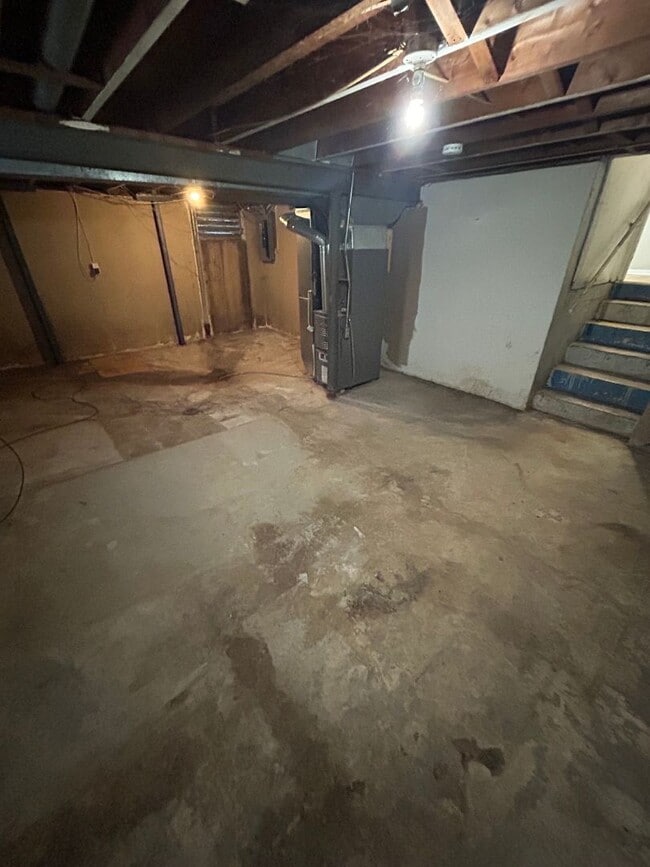 Building Photo - COMING SOON! Charming 3 Bed 1 Bath Home! $1295.00