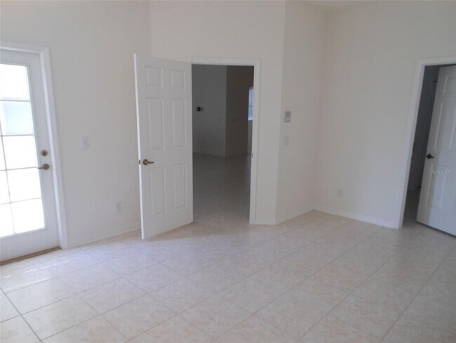 Building Photo - 13005 Terrace Springs Dr