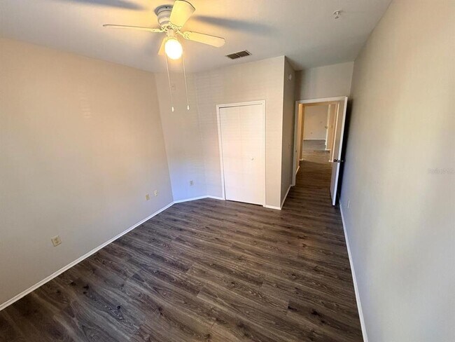 Building Photo - 114 Vista Verdi Cir