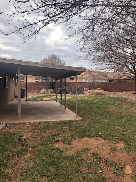 Building Photo - 2904 Bloomington Hills Dr