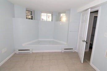 Building Photo - 2 Woodbine St