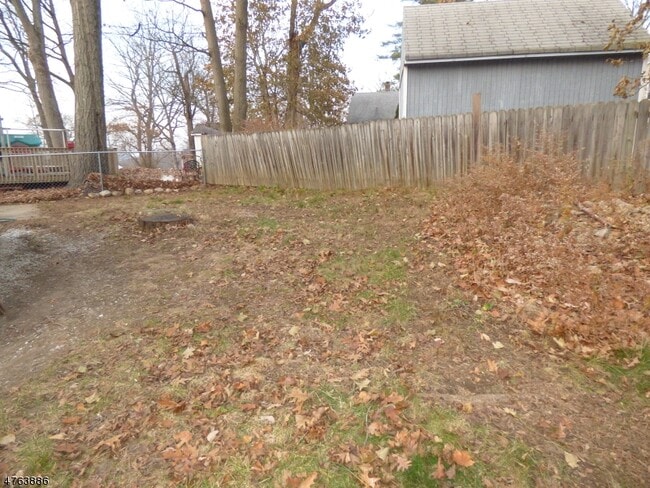 Building Photo - 8 N Glen Ave