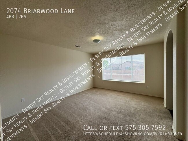 Building Photo - 2074 N Briarwood Ln