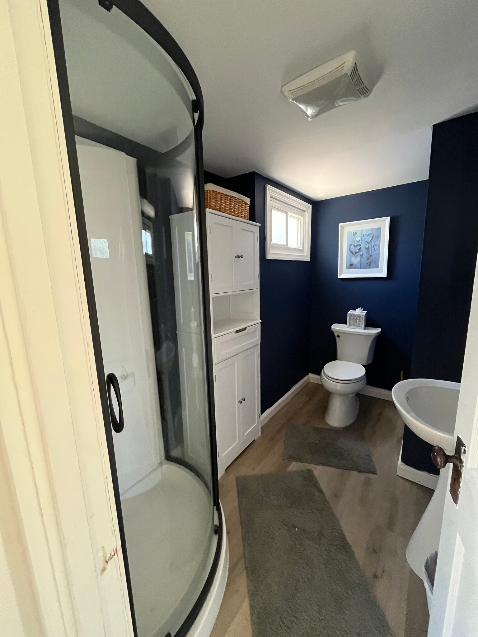 First floor bathroom with shower - 17 S Pine St
