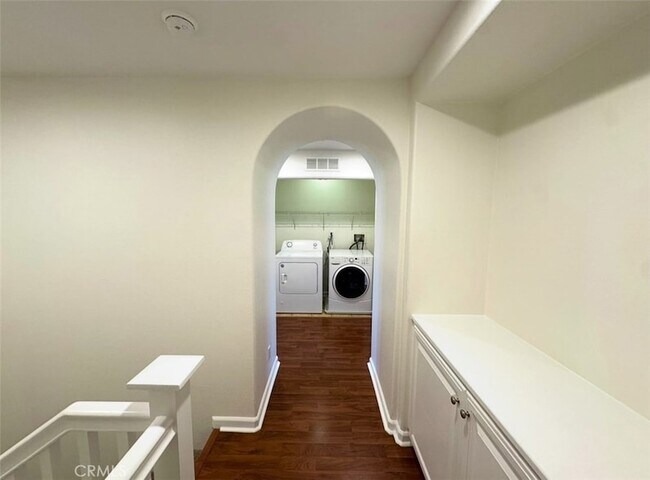 Building Photo - 4441 Owens St