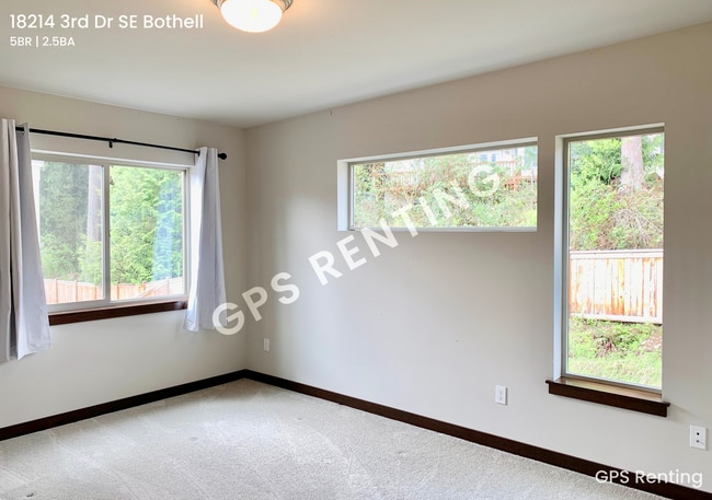 Building Photo - 18214 3rd Dr SE