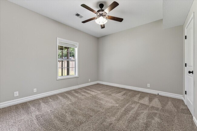 Building Photo - 3702 Wind Mill Ct